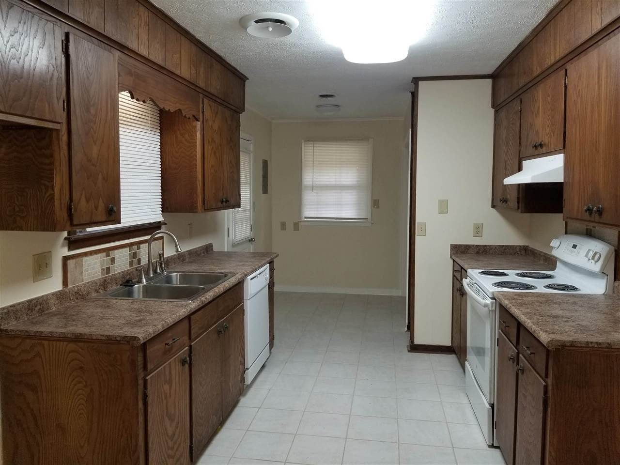 4741 Old Poplar Road Jackson, MS 39212 - Photo 5 of 18 Photo 5
