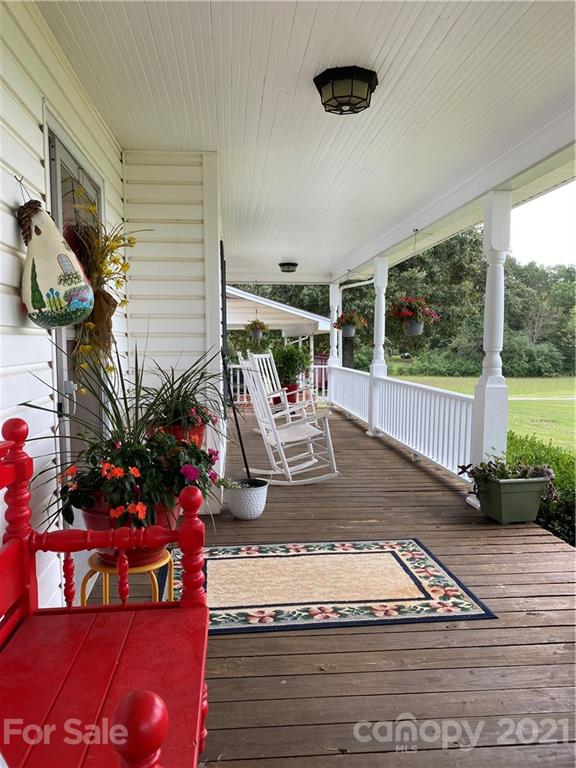 2388 River Road Lincolnton, NC 28092 - Photo 8 of 46 Gallery Image 8