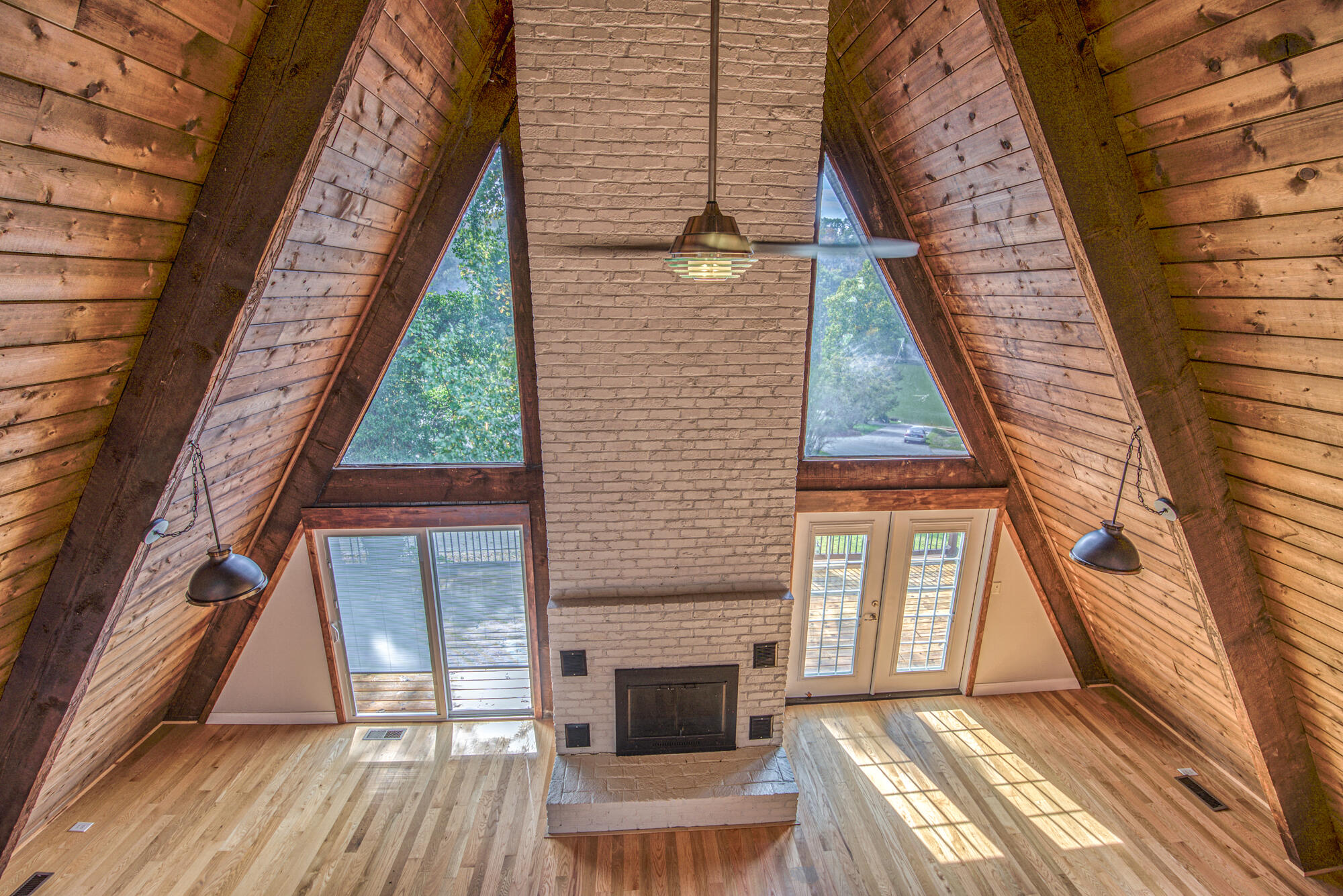 440 Lakeshore Road Bluff City, TN 37618 - Photo 15 of 51 DSC_1971_29 copy
