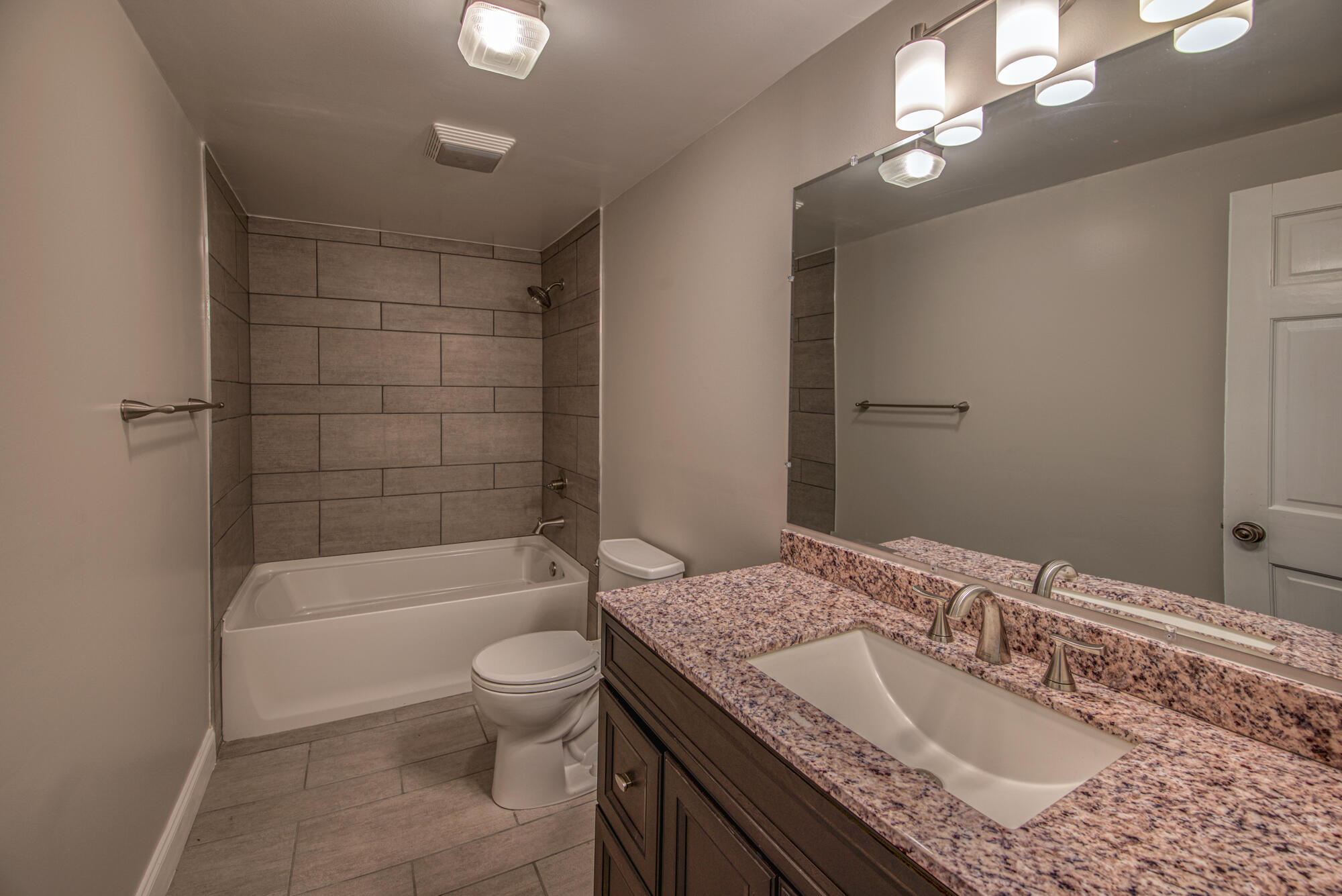 440 Lakeshore Road Bluff City, TN 37618 - Photo 26 of 51 DSC_2036_42 copy