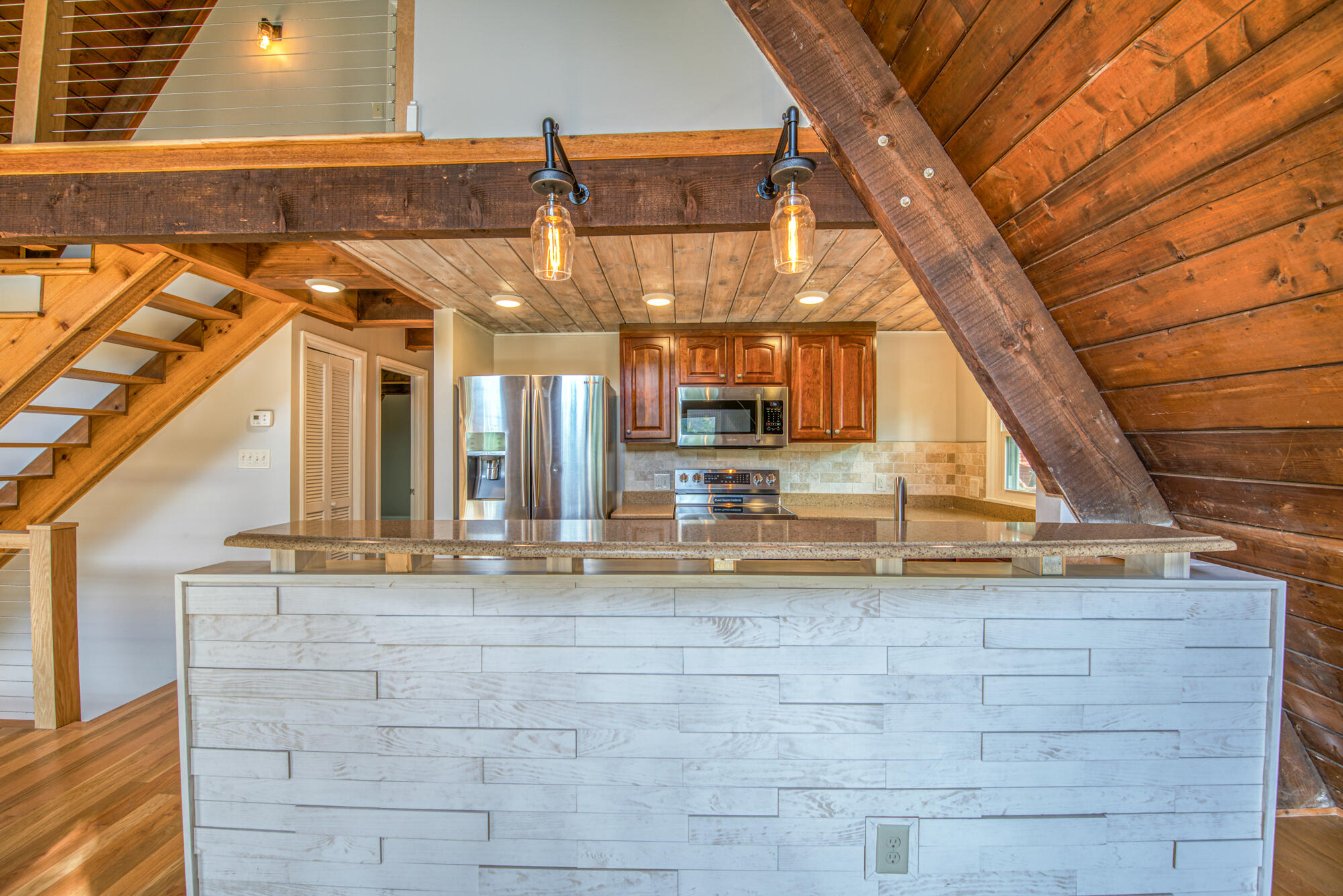 440 Lakeshore Road Bluff City, TN 37618 - Photo 8 of 51 DSC_1909_17 copy