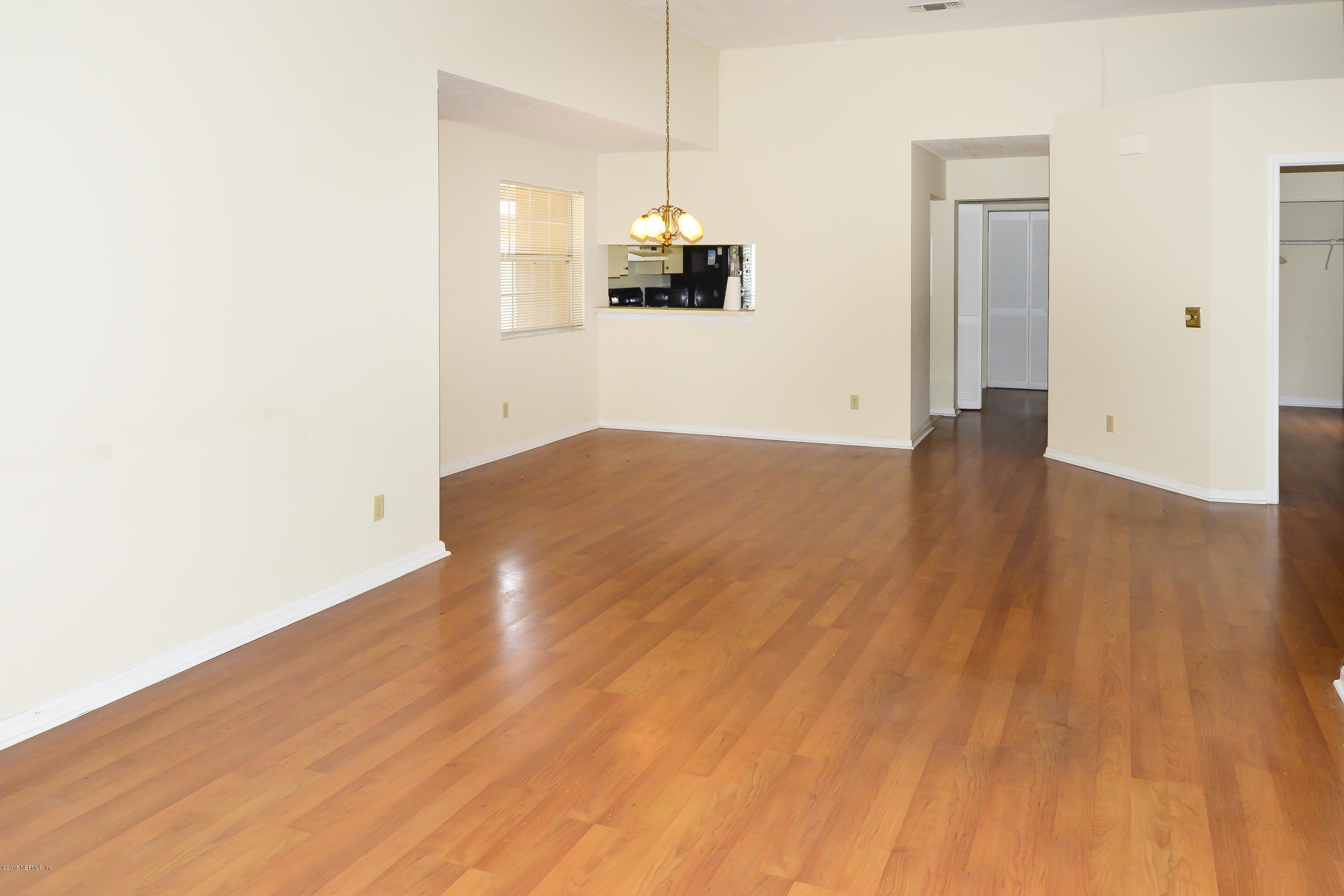 404 Tournament Road Ponte Vedra Beach, FL 32082 - Photo 2 of 11 Living/Dining Room Combination