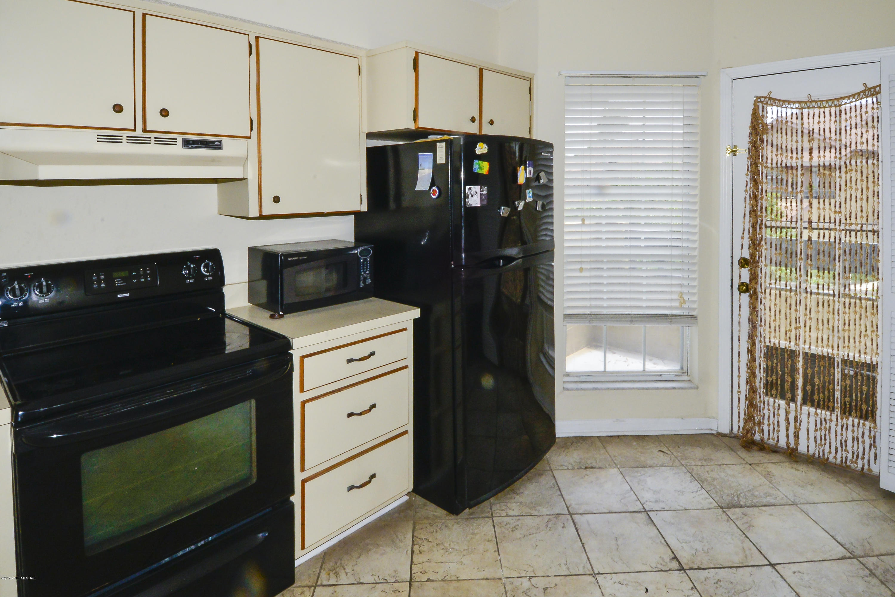 404 Tournament Road Ponte Vedra Beach, FL 32082 - Photo 4 of 11 Kitchen