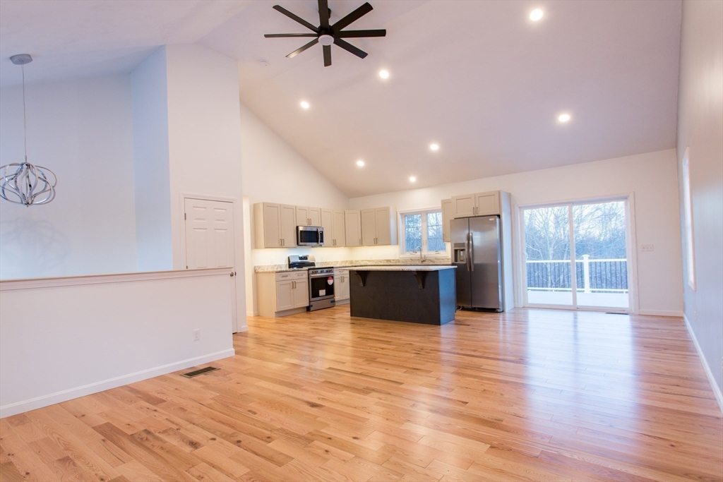 50 Number 6 Schoolhouse Road Charlton, MA 01507 - Photo 7 of 36 Gallery Image 7