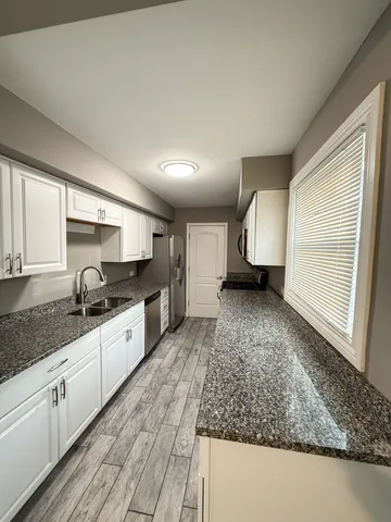 $2,200 | 7745 West Harbor Court, Frankfort, IL 60423