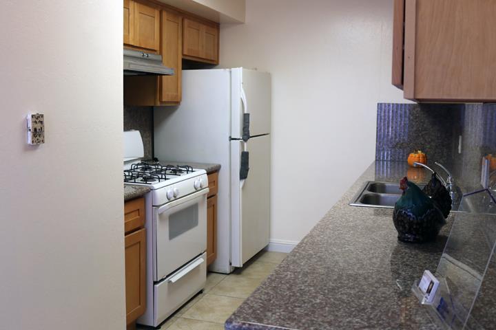 383 Rio Verde Place, Unit 3 Milpitas, CA 95035 - Photo 8 of 18 Gallery Image 8
