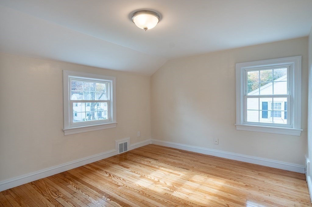 90 Hartwick Street Springfield, MA 01108 - Photo 20 of 33 an empty room with a window