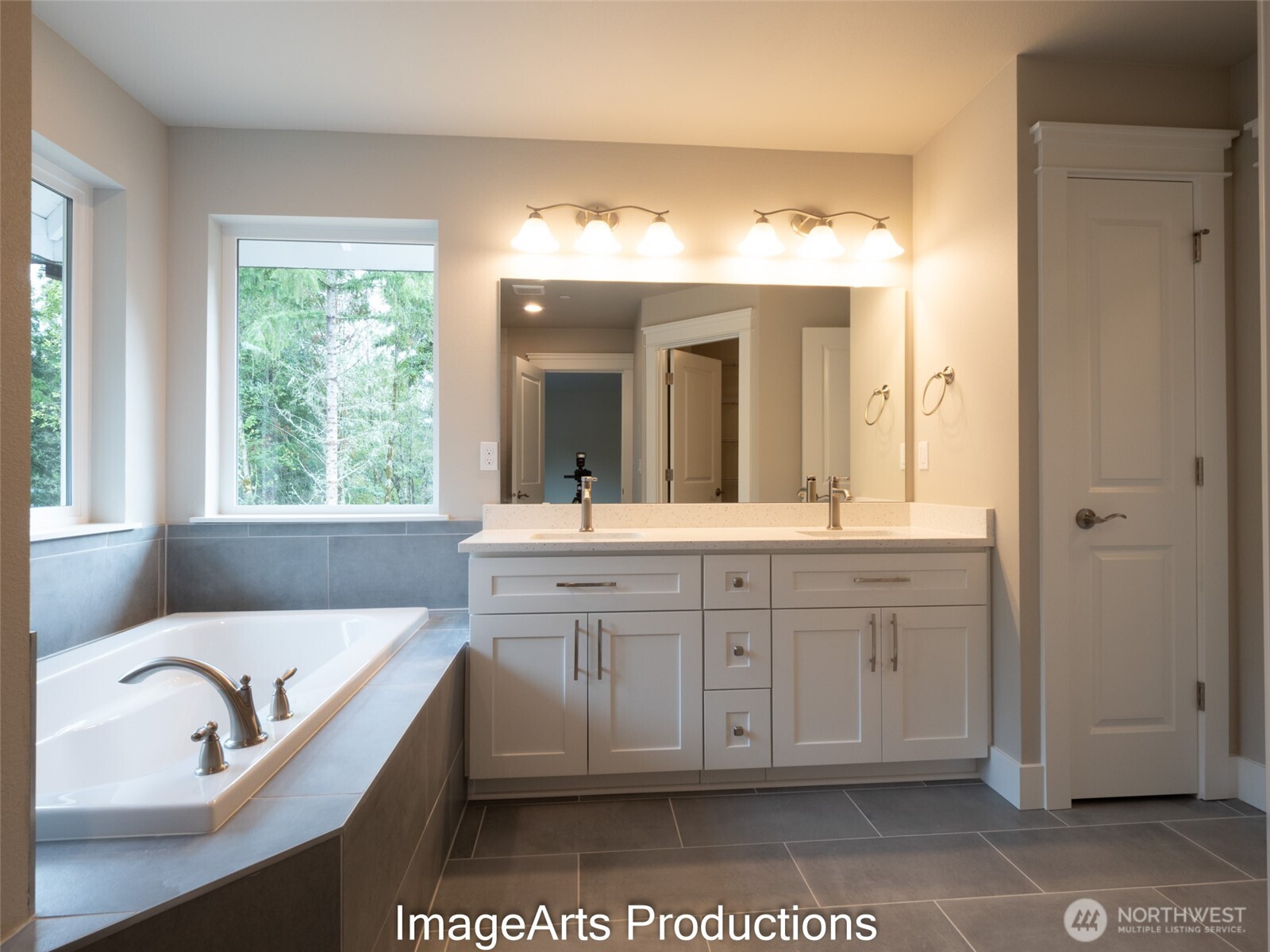 0 Herron Road Northwest Lakebay, WA 98349 - Photo 13 of 24 a bathroom with a tub a sink and mirror
