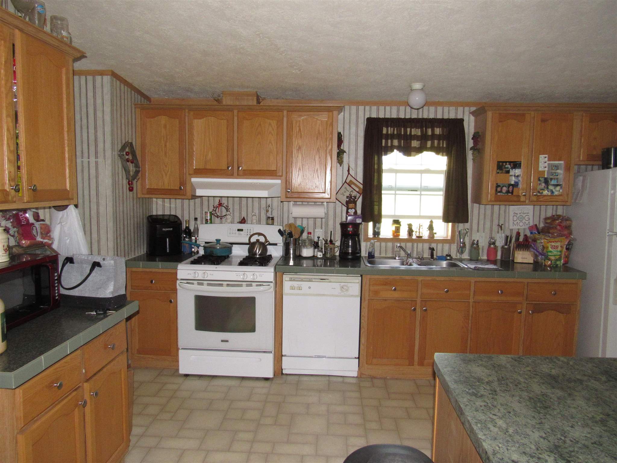 197 Nadeau Park Road Coventry, VT 05855 - Photo 7 of 24