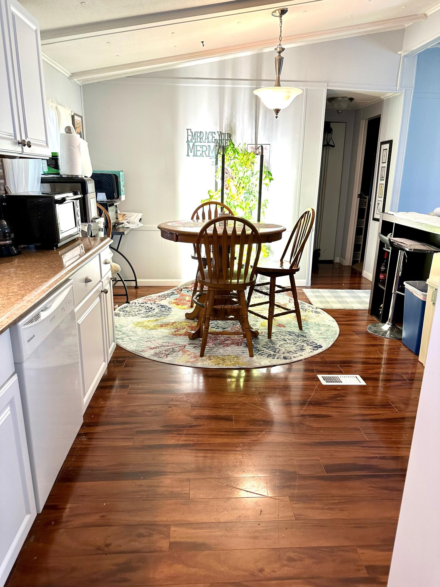231 Southeast Paradise Place Stuart, FL 34997 - Photo 7 of 12 Great Room