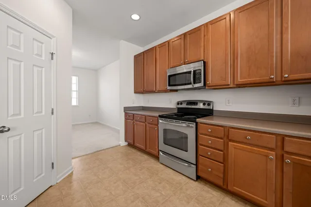 $415,000 | 327 Old Mill Village Drive, Apex, NC 27502