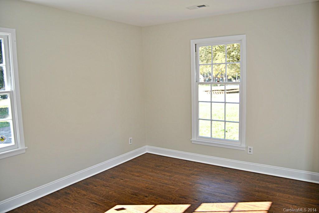 6803 Stoney Ridge Road Matthews, NC 28104 - Photo 11 of 14 Gallery Image 11