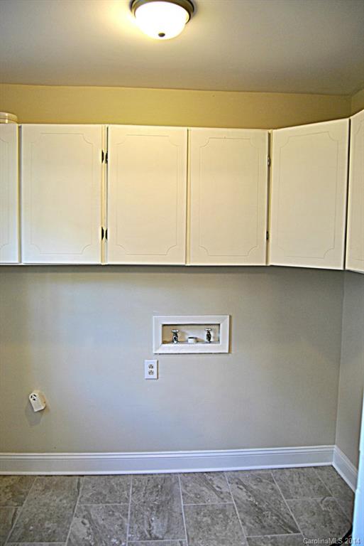 6803 Stoney Ridge Road Matthews, NC 28104 - Photo 6 of 14 Gallery Image 6