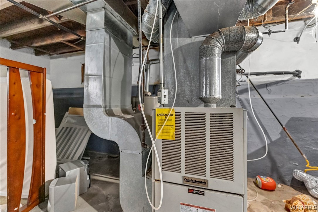 74 Decker Street Buffalo, NY 14215 - Photo 9 of 12