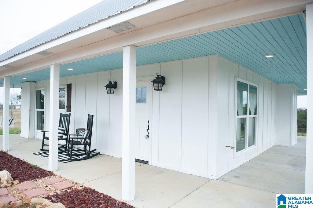 1085 Jones Chapel Loop Springville, AL 35146 - Photo 3 of 32