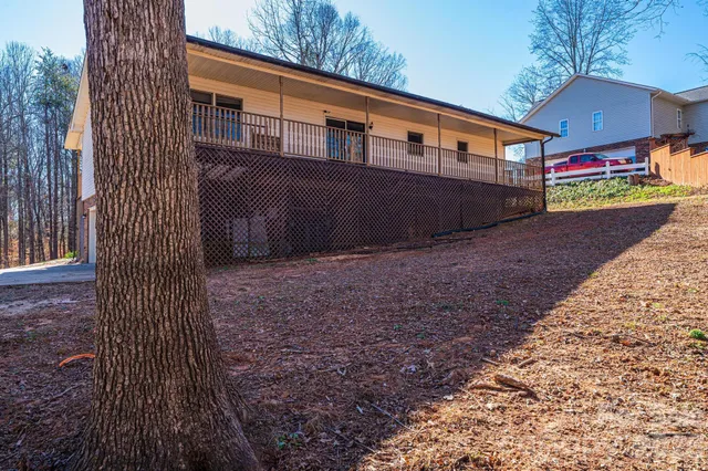 a front view of house with yard
