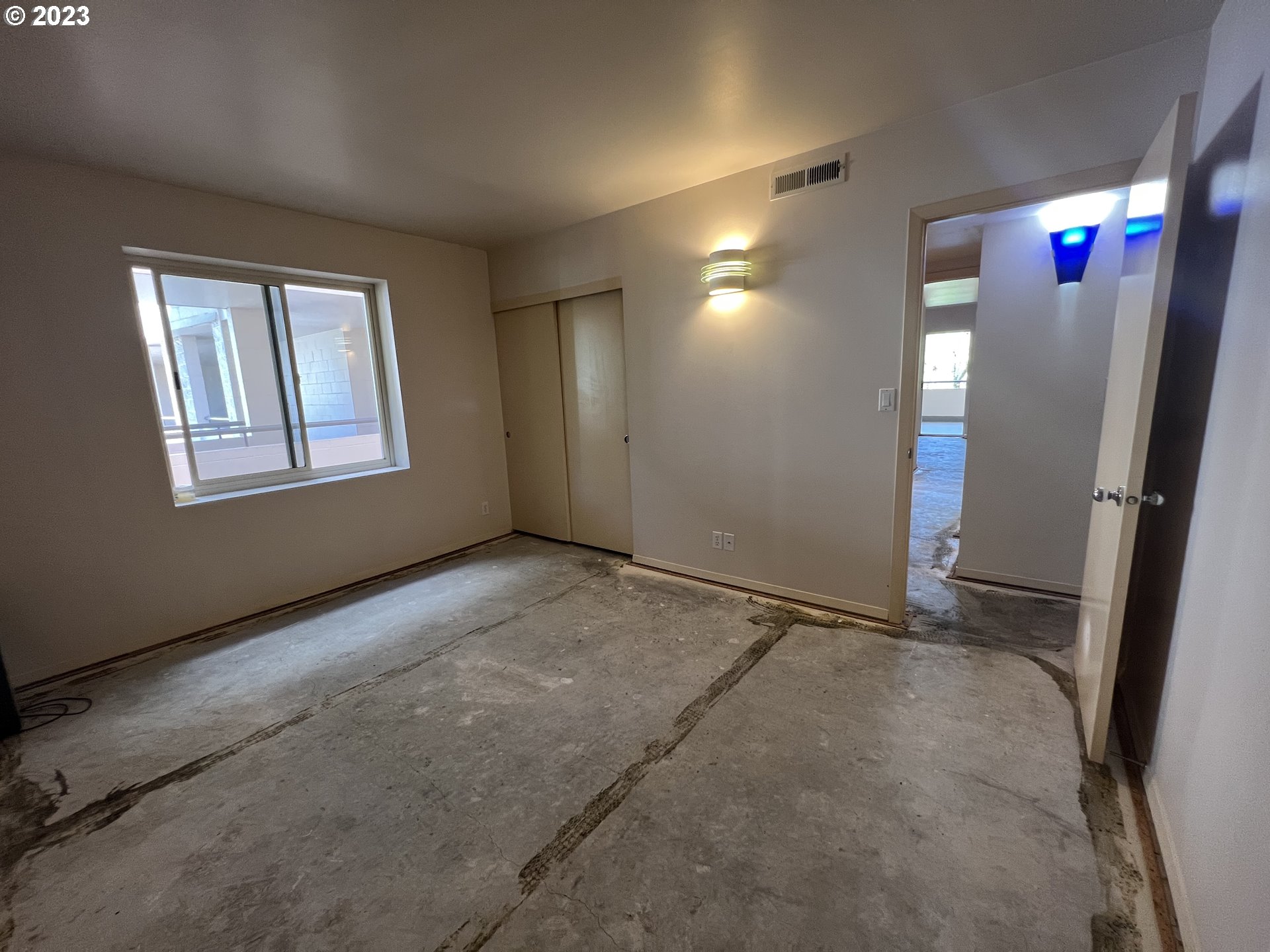 6625 West Burnside Road, Unit 245 Portland, OR 97225 - Photo 12 of 24 Gallery Image 12