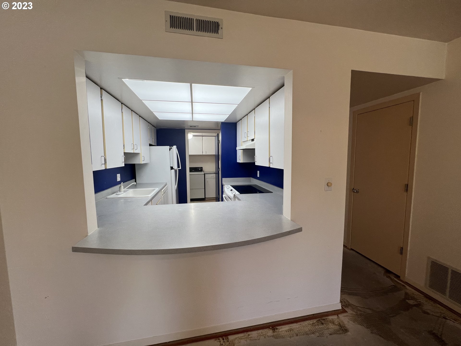 6625 West Burnside Road, Unit 245 Portland, OR 97225 - Photo 15 of 24 Gallery Image 15