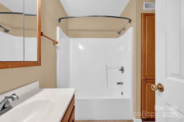 $215,000 | 5609 Linville Drive, Hickory, NC 28602