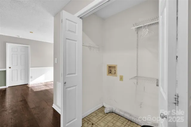 $215,000 | 5609 Linville Drive, Hickory, NC 28602