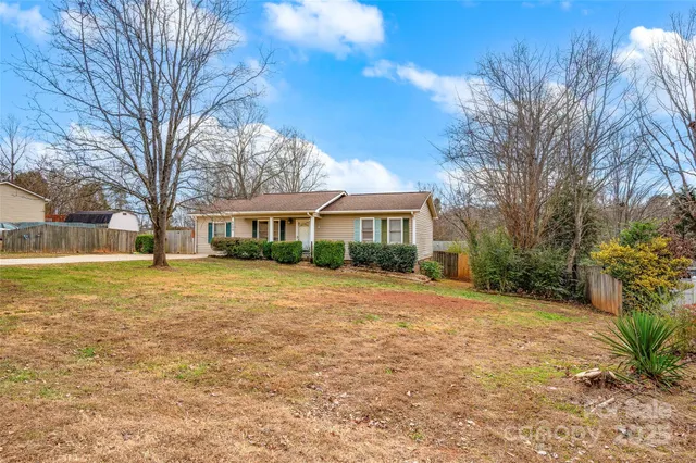 $215,000 | 5609 Linville Drive, Hickory, NC 28602