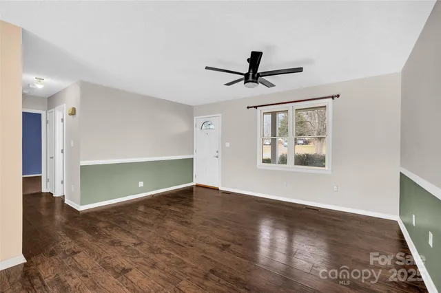 $215,000 | 5609 Linville Drive, Hickory, NC 28602