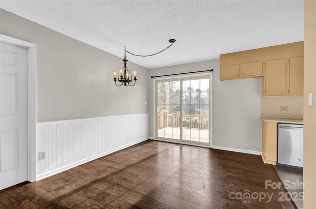 $215,000 | 5609 Linville Drive, Hickory, NC 28602