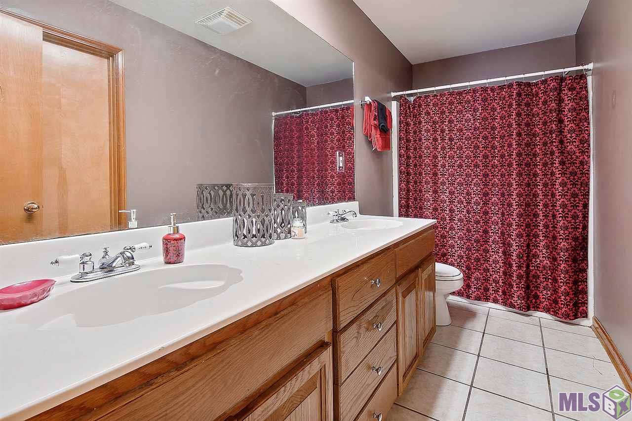 10134 Ridgehaven Avenue Baton Rouge, LA 70810 - Photo 10 of 10 Gallery Image 10