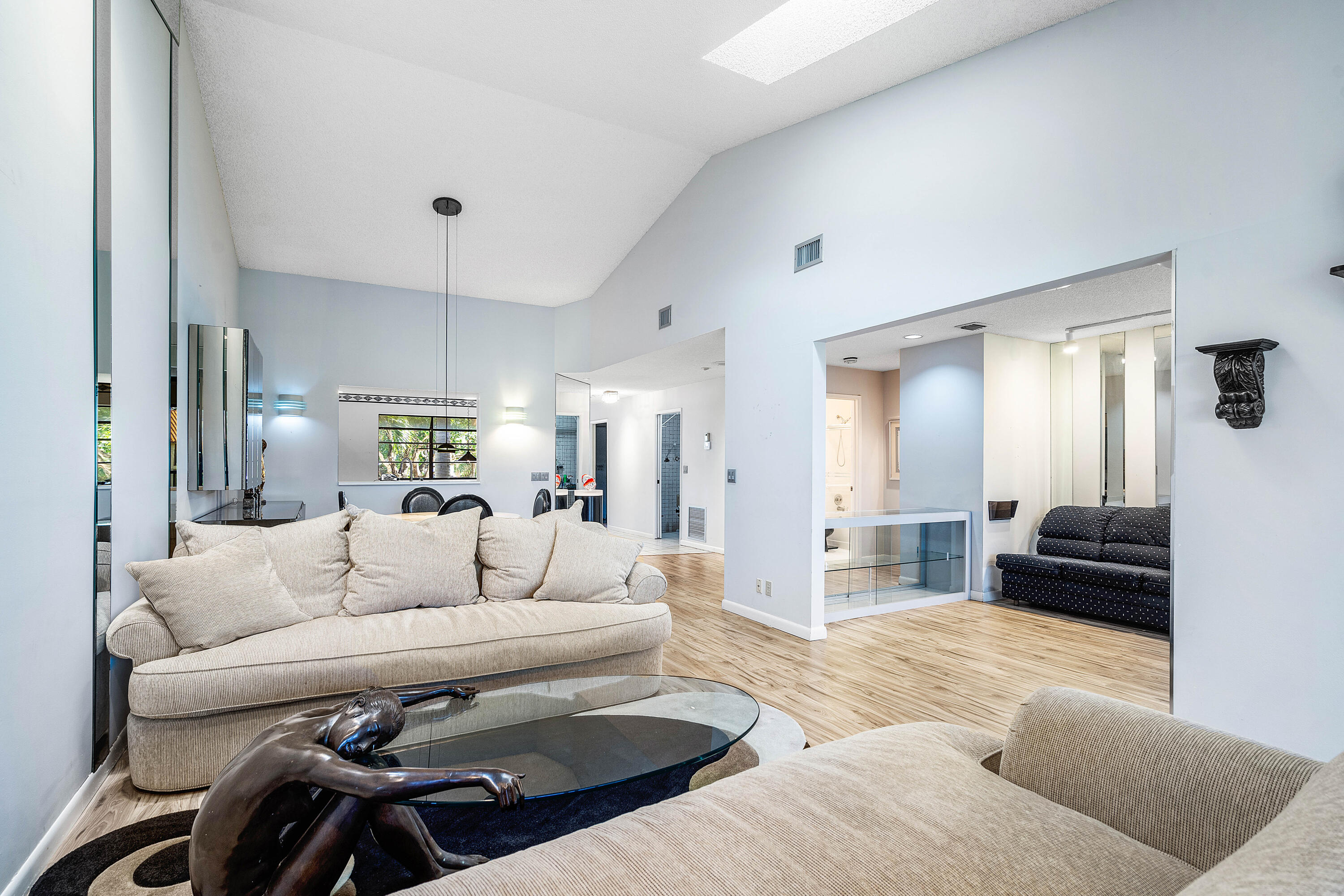 7977 La Mirada Drive Boca Raton, FL 33433 - Photo 13 of 32 Living 3