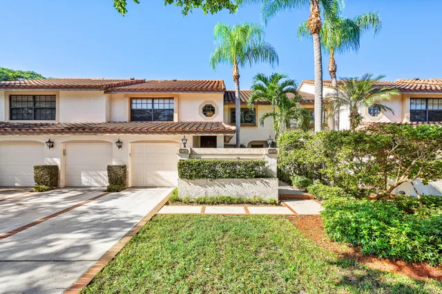 $325,000 | 7977 La Mirada Drive, Boca Raton, FL 33433