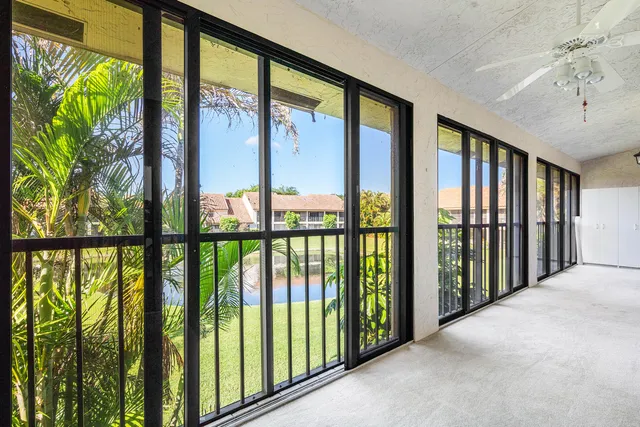 $325,000 | 7977 La Mirada Drive, Boca Raton, FL 33433