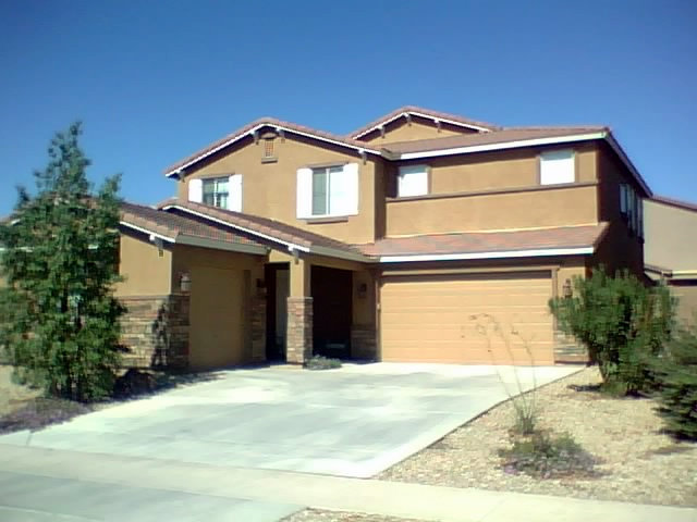 17416 West Red Bird Road Surprise, AZ 85387 - Photo 5 of 6 3-Car Garage