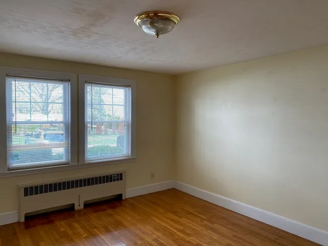 $2,350 | 460 A Highland Avenue, Unit 2, Malden, MA 02148