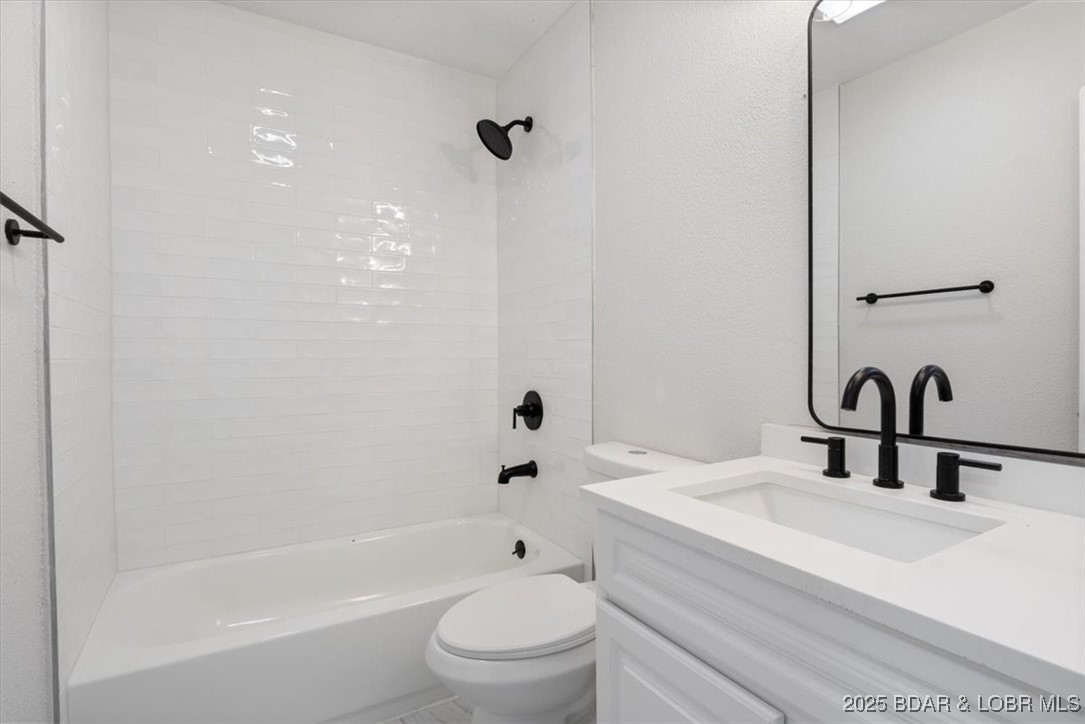 13 Leisure Road Eldon, MO 65026 - Photo 15 of 34