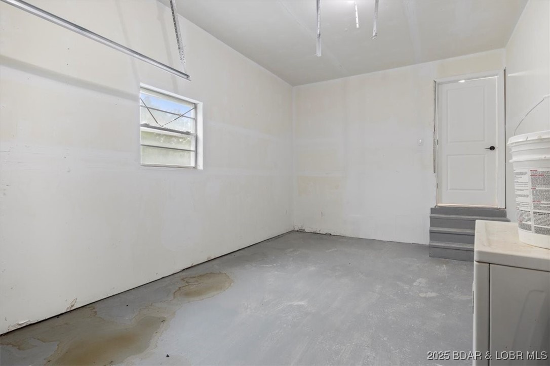 13 Leisure Road Eldon, MO 65026 - Photo 22 of 34