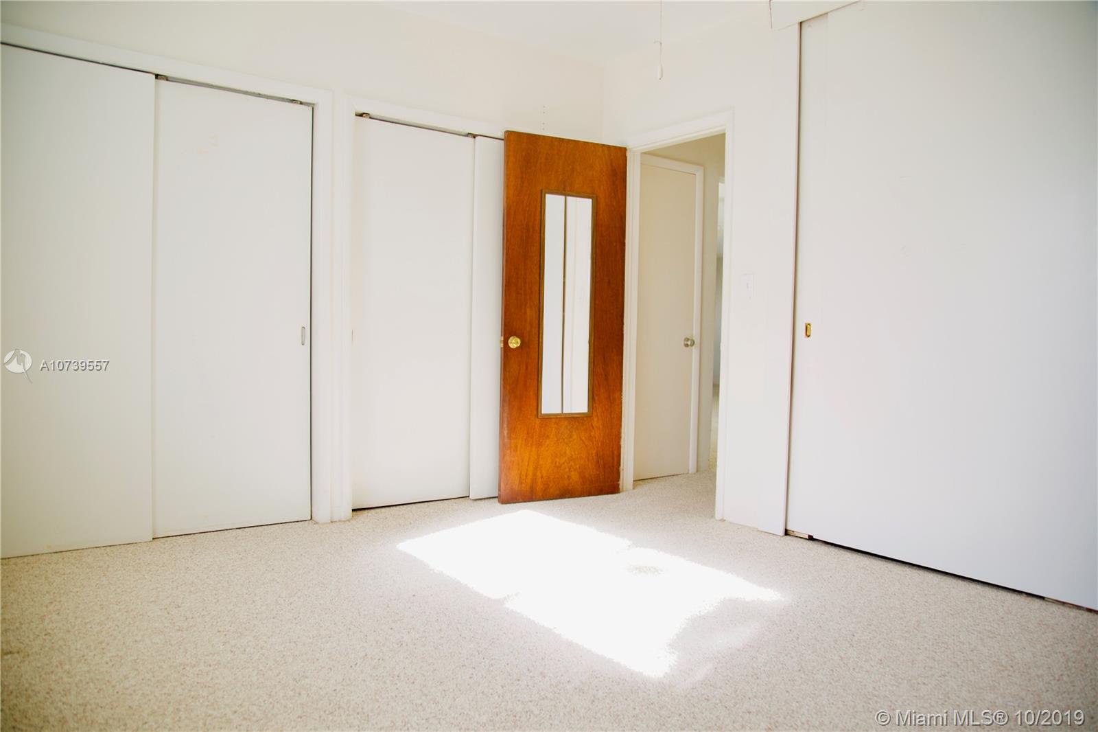 9240 Harding Avenue Surfside, FL 33154 - Photo 12 of 32