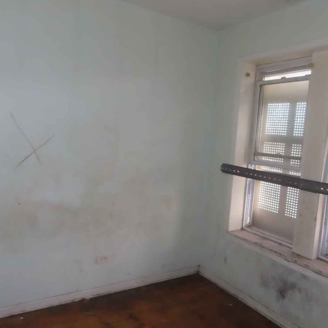 7046 South Normal Boulevard Chicago, IL 60621 - Photo 5 of 41 a view of an empty room