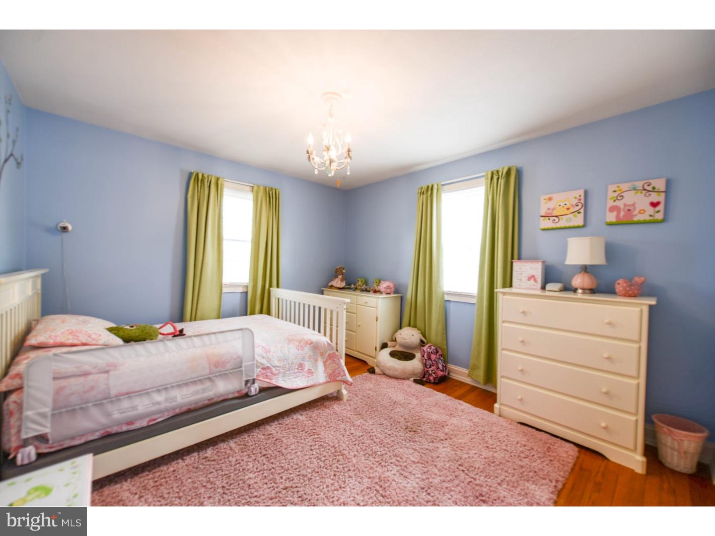 72 Kansas Road Pennsville, NJ 08070 - Photo 11 of 22 a bedroom with a bed and a window