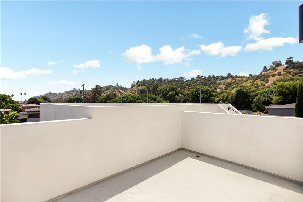 2671 1/2 Benedict Street Los Angeles, CA 90039 - Photo 19 of 39 a view of terrace