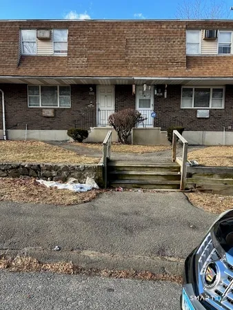 $149,900 | 56 Angel Drive, Unit C, Waterbury, CT 06708