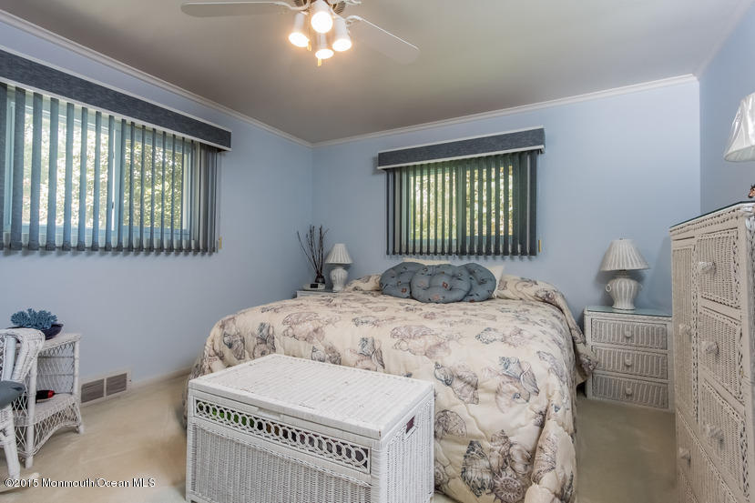 603 Isham Circle Brielle, NJ 08730 - Photo 13 of 24 025-Bedroom-1681126-small