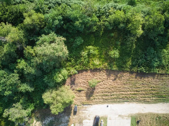 $47,500 | 0 Mary Kay Lane, Houston, TX 77048