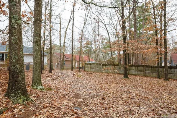 a view of back yard