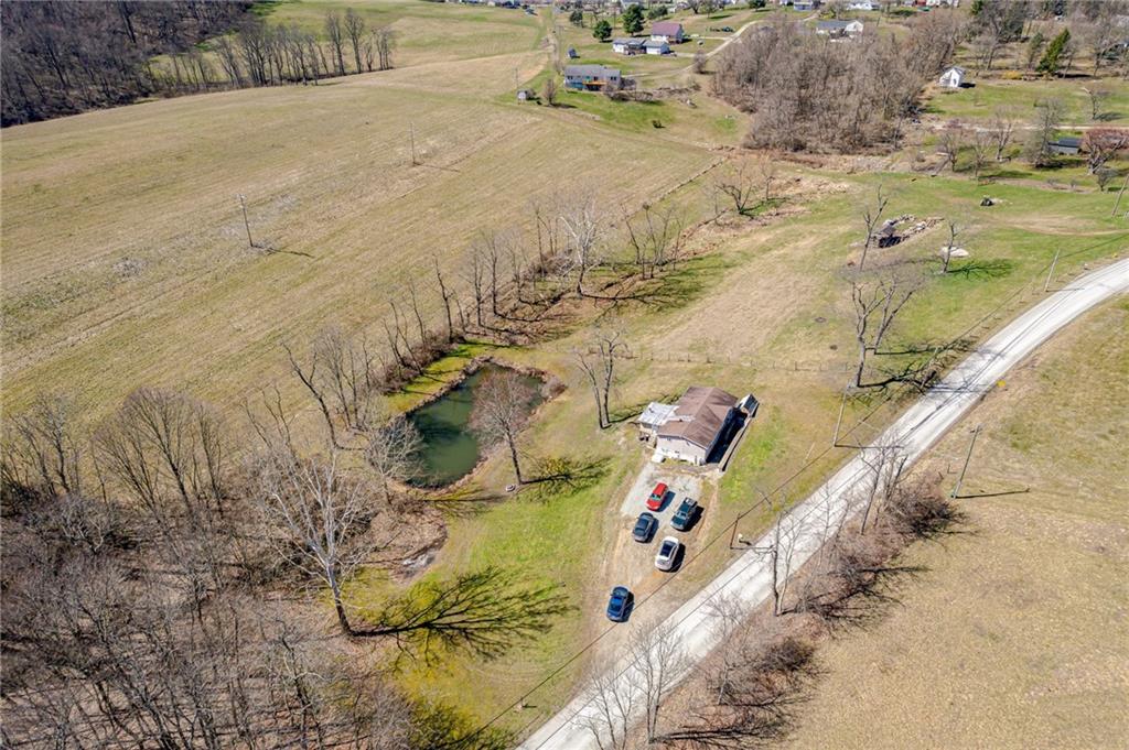 342 Little Summit Road Dunbar, PA 15431 - Photo 4 of 23