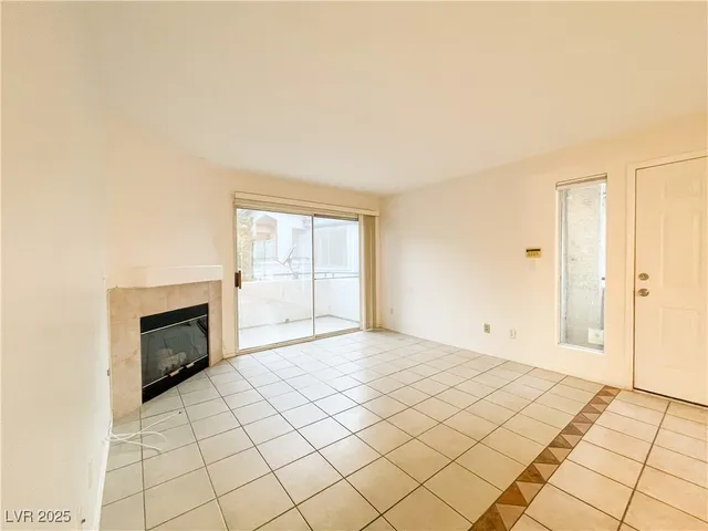 $1,300 | 3065 Casey Drive, Unit 201, Las Vegas, NV 89120