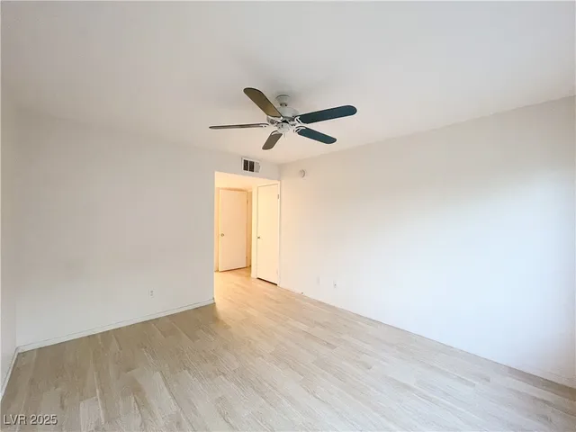 $1,300 | 3065 Casey Drive, Unit 201, Las Vegas, NV 89120