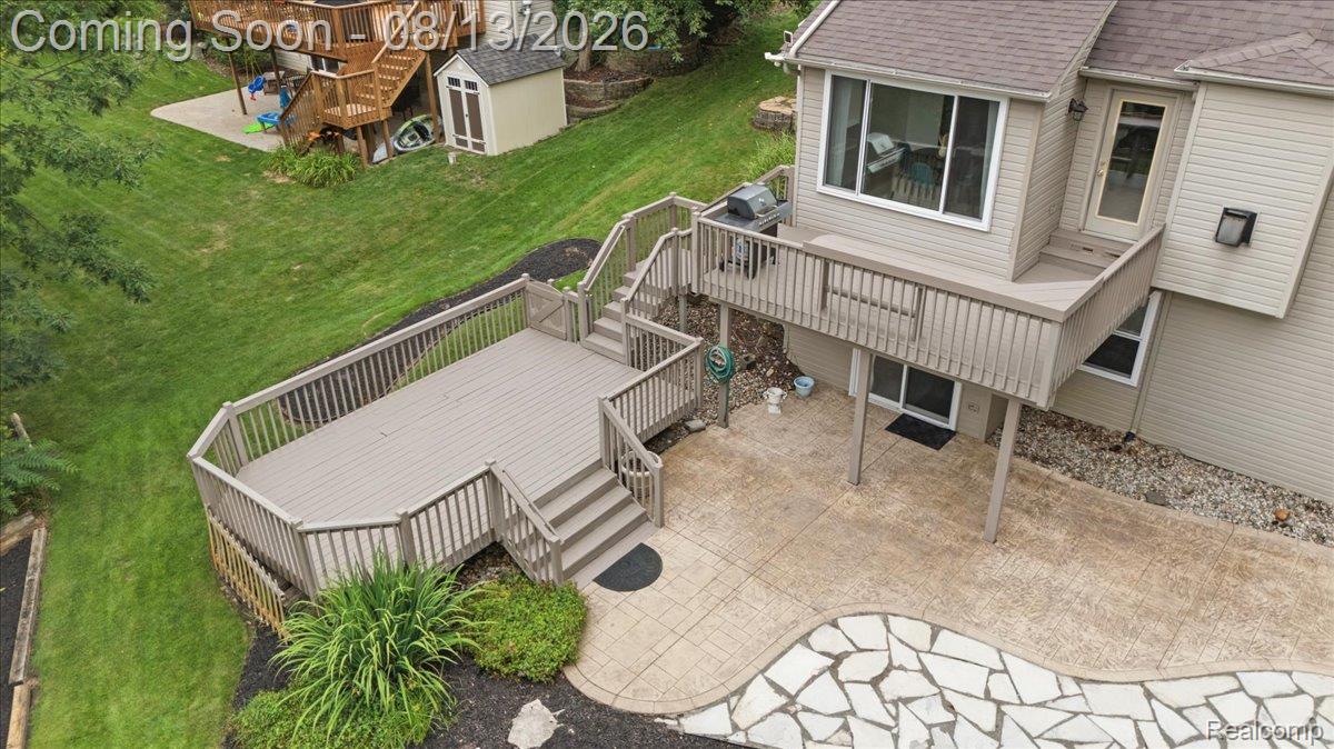 1393 Remsing Street Hartland, MI 48353 - Photo 58 of 71 65-DJI_20260811145033_0120_D.jpg