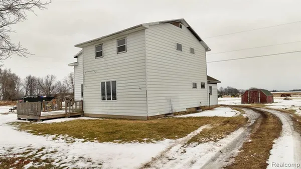 $107,000 | 2770 North Geeck Road, Corunna, MI 48817