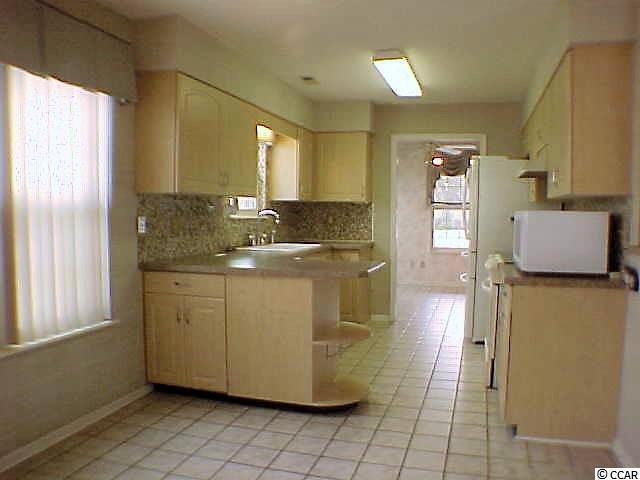 606 Bluebird Lane Murrells Inlet, SC 29576 - Photo 7 of 23 Gallery Image 7