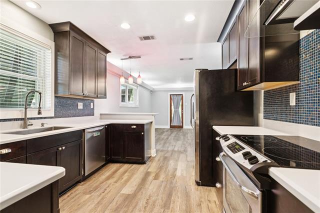 338 Country Club Boulevard Slidell, LA 70458 - Photo 4 of 23